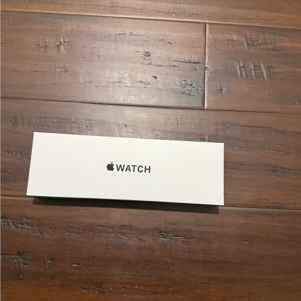 Apple Watch Packaging in White